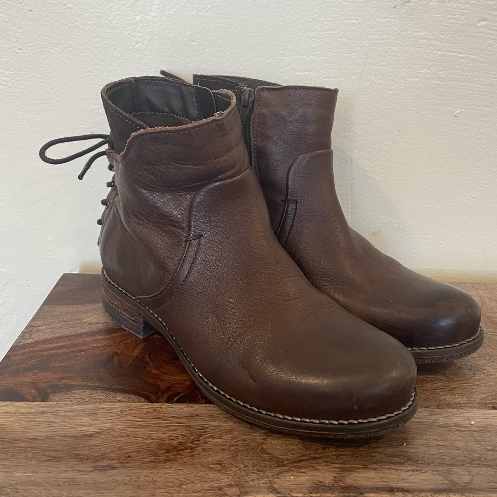 Eric Michael Back Laced Brown Distressed Western Booties with Soft Lining